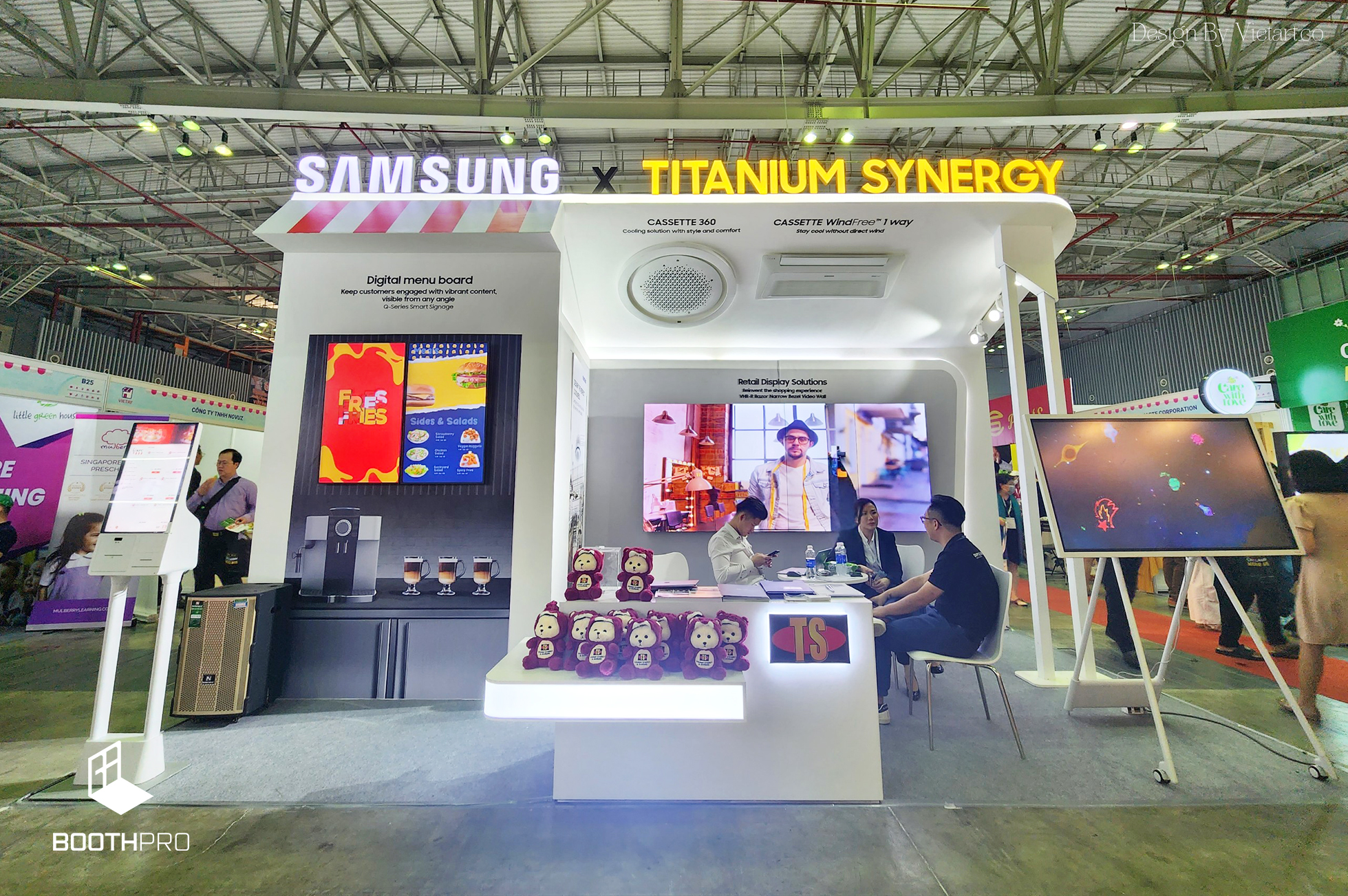Booth Samsung x Titanium Synergy